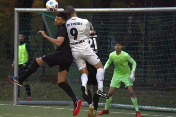 1. Herren holen Punkt gegen Spitzenreiter: 1764363729-1698656840=65706889