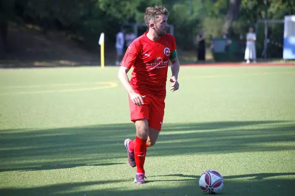 Zwei Punkte liegen gelassen: 1764363729-1707120281=57243448