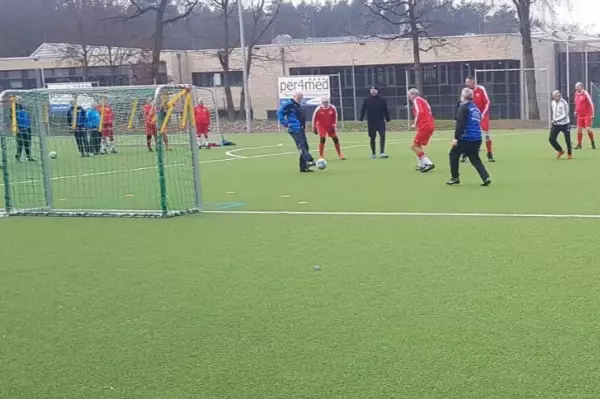 Walking Football: Zu Gast in Hohen Neuendorf: 1764363729-1709829848=54533881