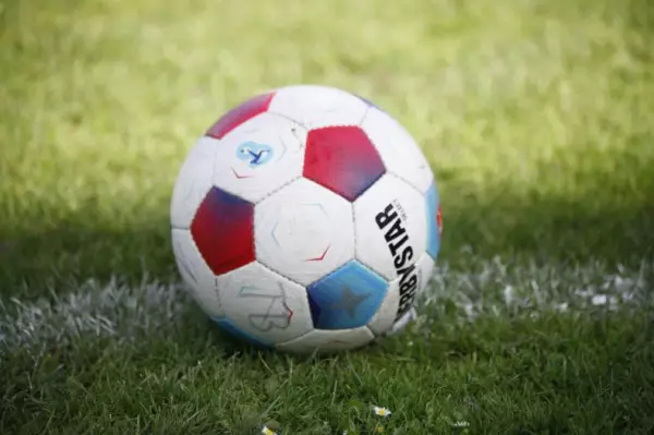 1. Herren ziehen ins Halbfinale des Tempelhofer Pokals  ein: 1764363729-1722256149=42107580