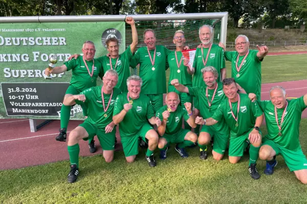 1. Deutscher Walking Football Supercup: 1764363729-1725505002=38858727