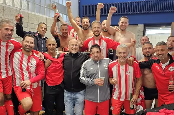 Ü 40 I erobert Tabellenspitze: 1764363729-1727614760=36748969