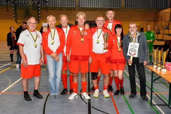 Turnierbericht aus Settmarshausen: 1764363729-1732021272=32342457