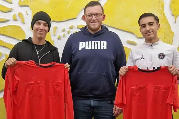 Wir begrüßen 2 neue Schiedsrichter: 1764363729-1732728034=31635695