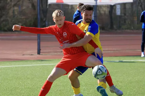 Englische Woche mit Sieg und Niederlage beendet: 1764363729-1742144940=22218789