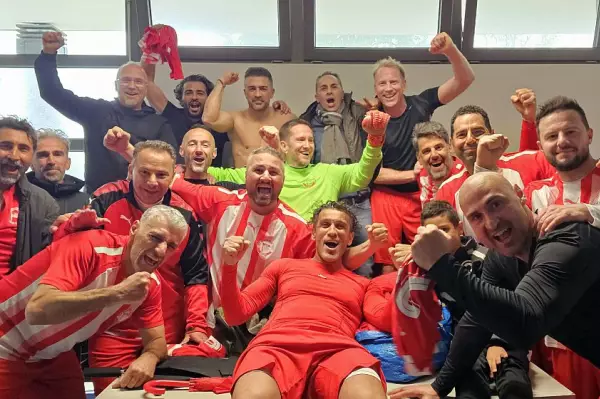 Ü 40 I fügt Hertha BSc den ersten Punktverlust zu: 1764363729-1746374118=17989611