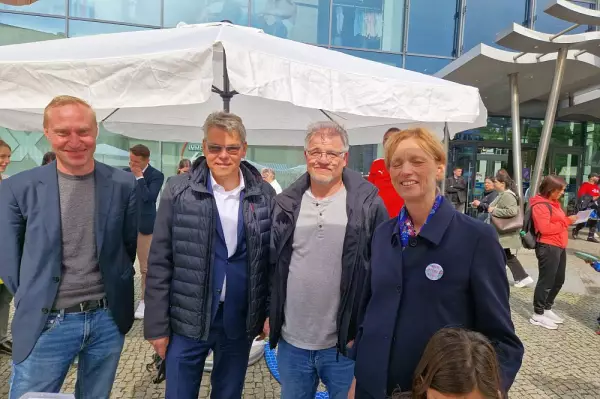 Hoher Besuch beim TSV Mariendorf 1897: 1764363729-1748495638=15868091