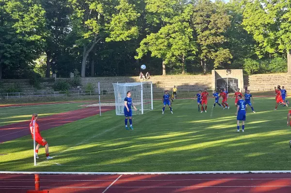 Montoya setzt die Akzente: 1764363729-1749819899=14543830