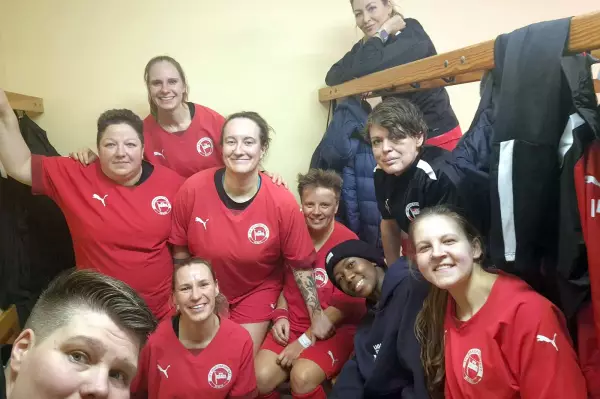 Turniersieg: Frauen belegen in Kemberg Platz 1: 1772266540-1769156900=3109640