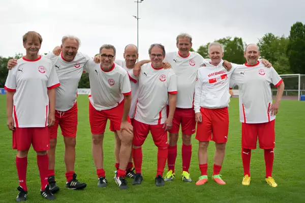 Erst die Weinprobe, dann die Punktejagd – Mariendorf beim Rhein-Mosel-Cup: 1786481607-1780412027=6069580